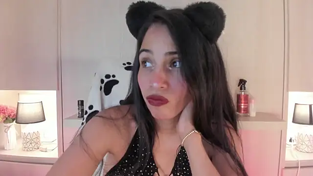 Snapshot of LexxaQueen chatting on 03.10.26 LexxaQueen online show from 03.10.26