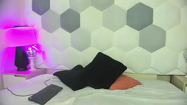 AuroraRicci online show from 02.03.26