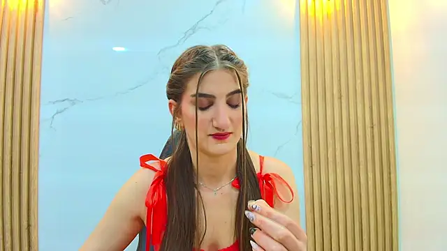 Dafne castro  online show from 07.18.26