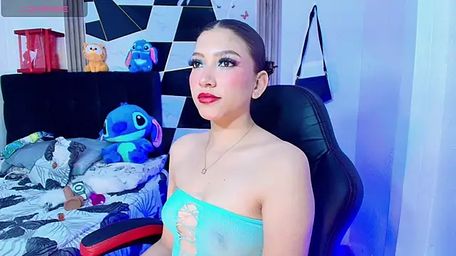 sophia arevalo online show from 11.27.25