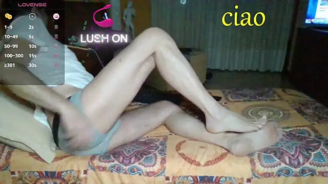 lattediyak online show from 12.23.25