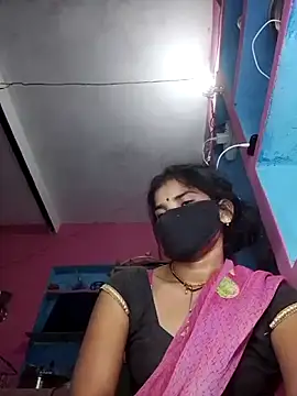 Snapshot of Rashili_jaan chatting on 10.19.25 Rashili jaan online show from 10.19.25