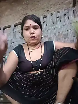 Snapshot of Rashili_jaan chatting on 08.05.26 Rashili jaan online show from 08.05.26
