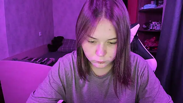 Sophi gi online show from 10.04.25