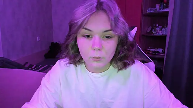 Sophi gi online show from 10.18.25