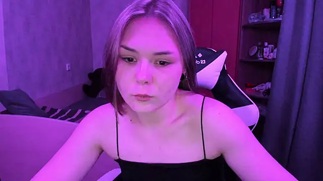 Sophi gi online show from 10.20.25