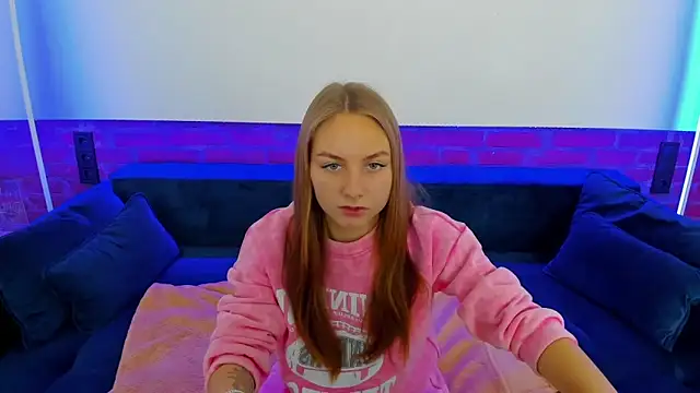 MilaAddams online show from 11.11.25