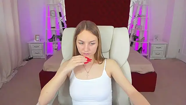 MilaAddams online show from 06.03.26