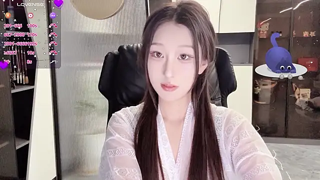 Snapshot of Winnie666- chatting on 02.11.26 Winnie666- online show from 02.11.26