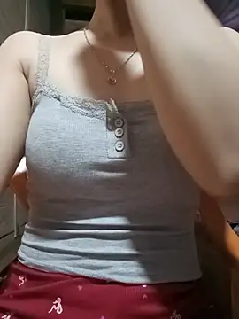LucyyLy online show from 06.30.26