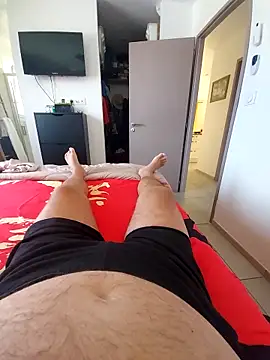 Snapshot of hpp66 chatting on 09.17.25 hpp66 online show from 09.17.25