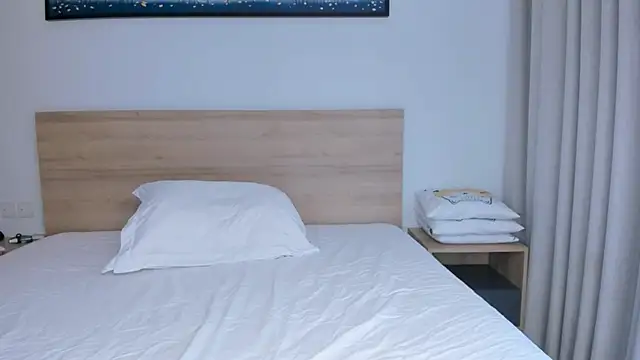 Snapshot of Bubblegumdream13 chatting on 01.11.26 Bubblegumdream13 online show from 01.11.26