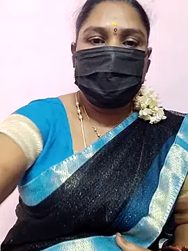 Snapshot of Tamil_Azhaghi25 chatting on 10.02.25 Tamil Azhaghi25 online show from 10.02.25