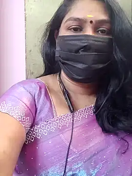 Snapshot of Tamil_Azhaghi25 chatting on 01.18.26 Tamil Azhaghi25 online show from 01.18.26