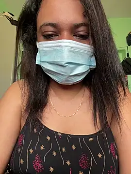 Snapshot of tamil_Nila_ chatting on 09.16.25 tamil Nila  online show from 09.16.25