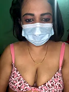 Snapshot of tamil_Nila_ chatting on 10.04.25 tamil Nila  online show from 10.04.25