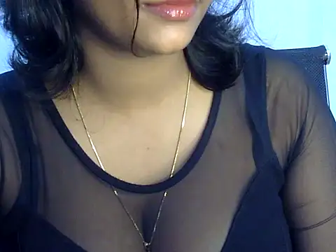 Hott Noor online show from 10.29.25