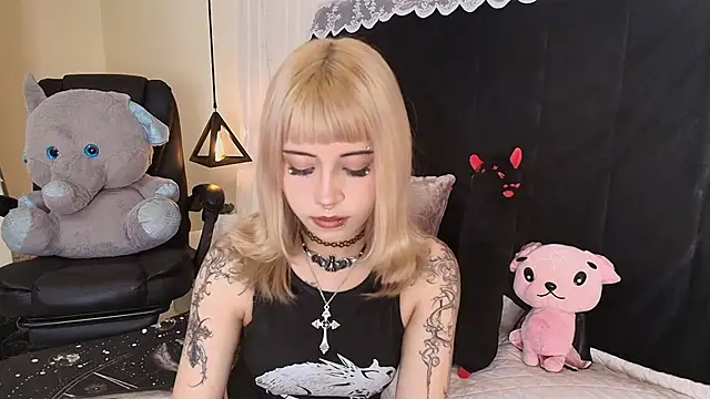 IvyBelle  online show from 04.27.26