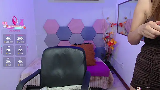 Snapshot of Ximena_Grant chatting on 07.03.26 Ximena Grant online show from 07.03.26