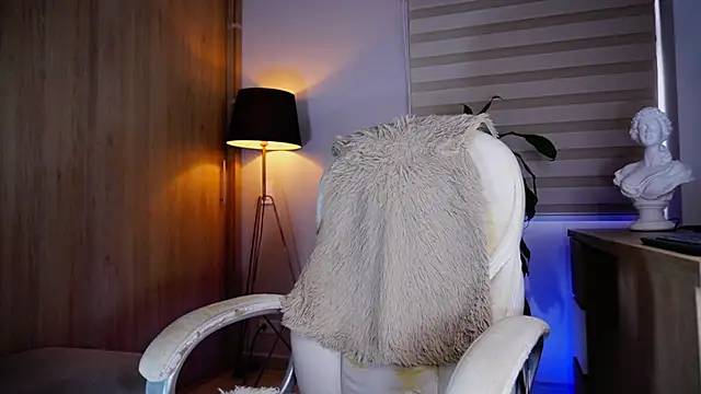 Erick Thompsonx online show from 09.14.25