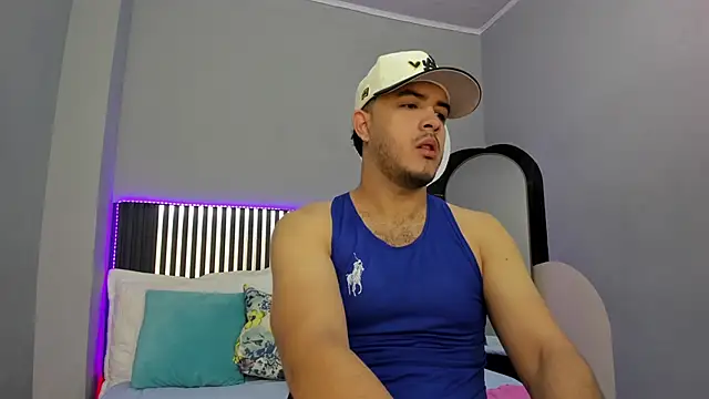 Snapshot of Andrew_Lewiss chatting on 01.19.26 Andrew Lewiss online show from 01.19.26