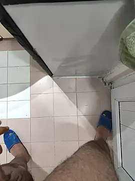 Snapshot of sert_erkekk chatting on 12.17.25 sert erkekk online show from 12.17.25