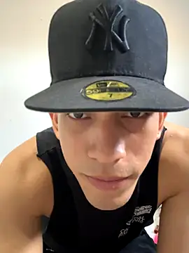 Andres-Andrea1922 online show from 09.13.25