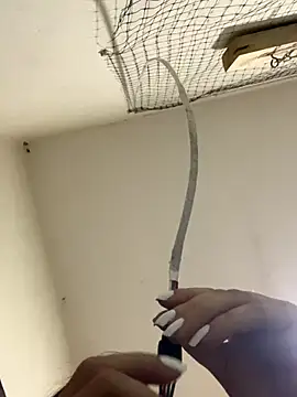 Snapshot of DannaftDavid chatting on 09.24.25 DannaftDavid online show from 09.24.25