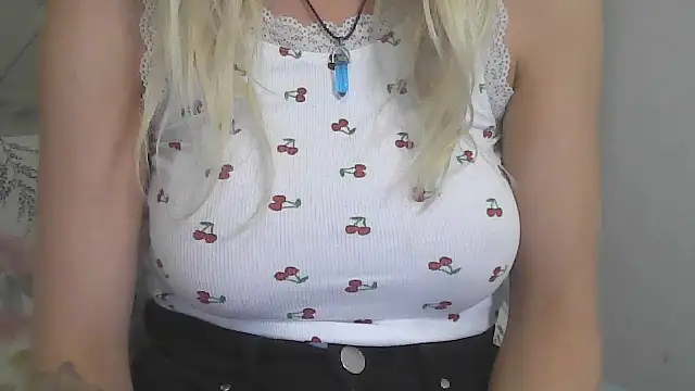 flirty babe x online show from 07.24.26