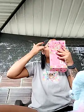 Snapshot of Naugthy-Mey chatting on 10.07.25 Naugthy-Mey online show from 10.07.25