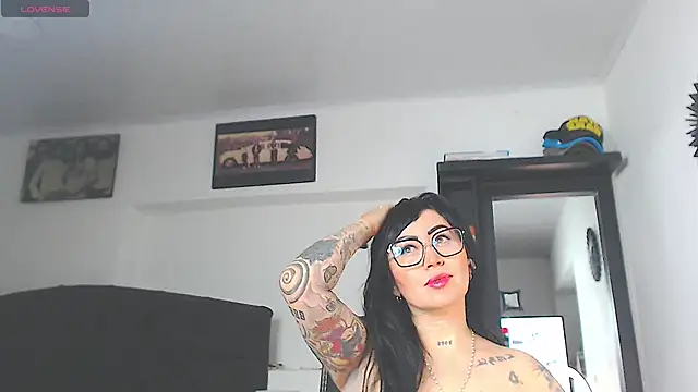 Vicky hotmilf online show from 05.01.26