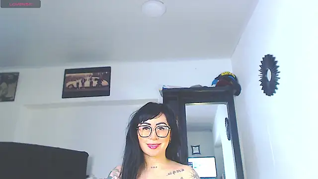 Vicky hotmilf online show from 07.28.26