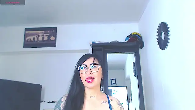 Vicky hotmilf online show from 07.30.26