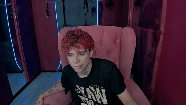 Snapshot of Blaiz_Vok chatting on 11.08.25 Blaiz Vok online show from 11.08.25