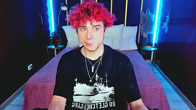 Snapshot of Blaiz_Vok chatting on 12.23.25 Blaiz Vok online show from 12.23.25