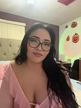 MyHoneyFrida online show from 11.12.25