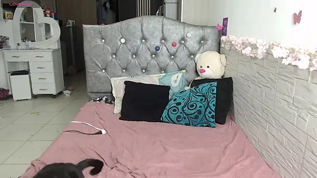 EmilyCoy  online show from 07.09.26