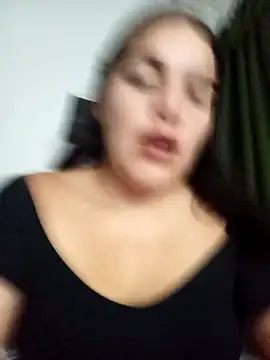 Snapshot of chloe_90 chatting on 10.11.25 chloe 90 online show from 10.11.25