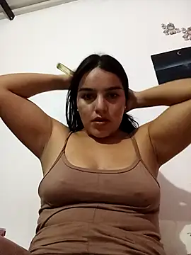 Snapshot of chloe_90 chatting on 11.08.25 chloe 90 online show from 11.08.25