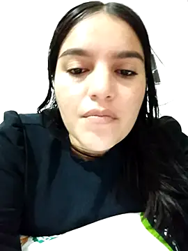 Snapshot of chloe_90 chatting on 01.08.26 chloe 90 online show from 01.08.26