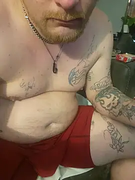 GladsomeLark online show from 03.19.26