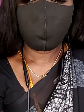 Snapshot of tamilammukuttyy chatting on 01.19.26 tamilammukuttyy online show from 01.19.26