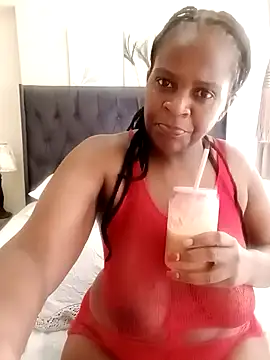 Creamy Chocolatex online show from 10.14.25