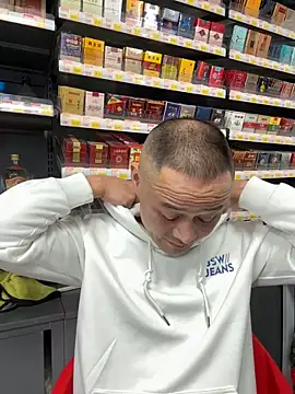 dajiba4718 online show from 10.28.25