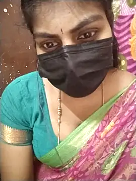 Nithiila online show from 11.13.25