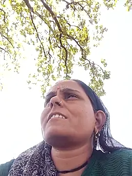 Snapshot of Hot_rachnasexy chatting on 05.30.26 Hot rachnasexy online show from 05.30.26