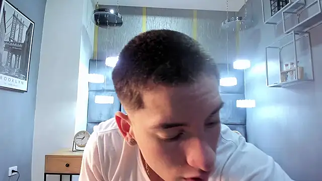 HunterHeat  online show from 11.06.25