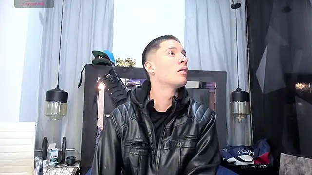 HunterHeat  online show from 05.05.26