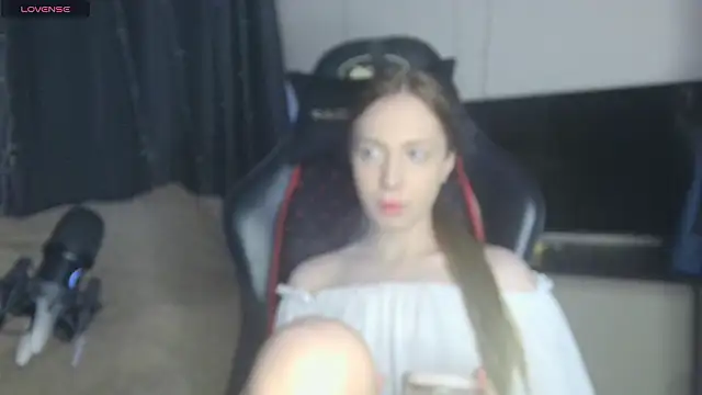 Snapshot of BabbbyFoxxx chatting on 03.13.26 BabbbyFoxxx online show from 03.13.26