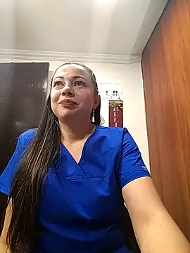 Snapshot of Madisson-04_ chatting on 09.12.25 Madisson-04 online show from 09.12.25